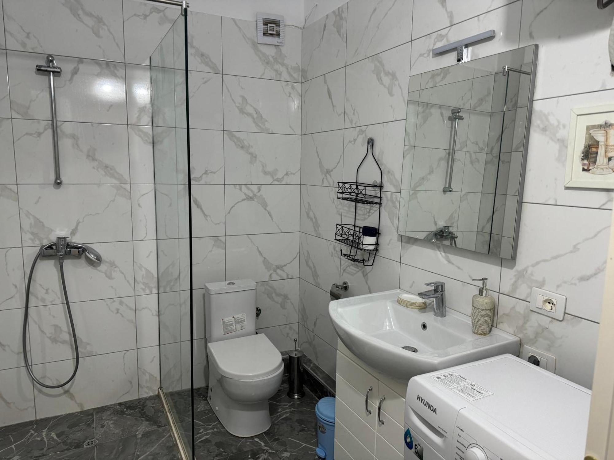 Leon Sea View Apartment *