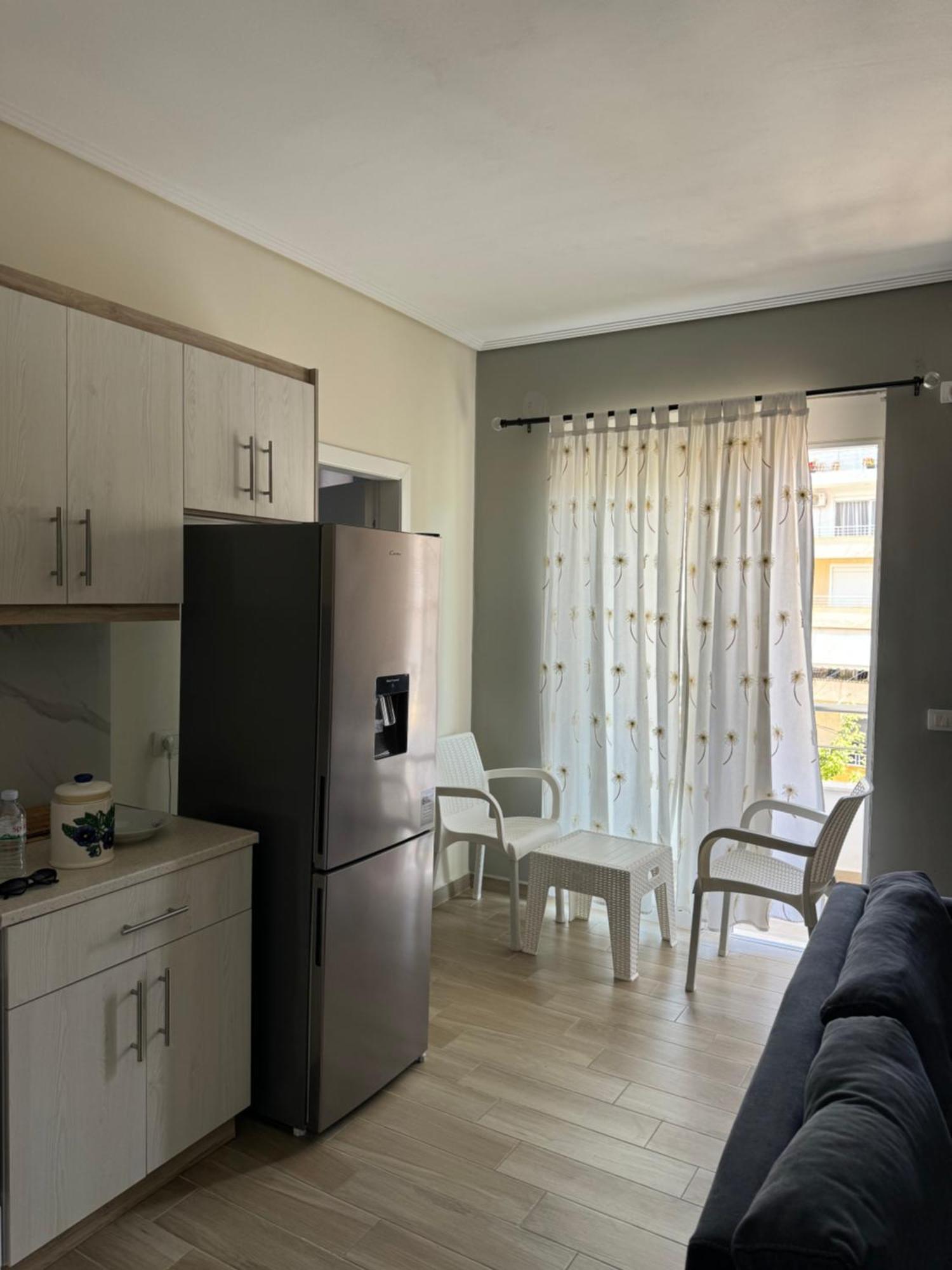 Leon Sea View Apartament