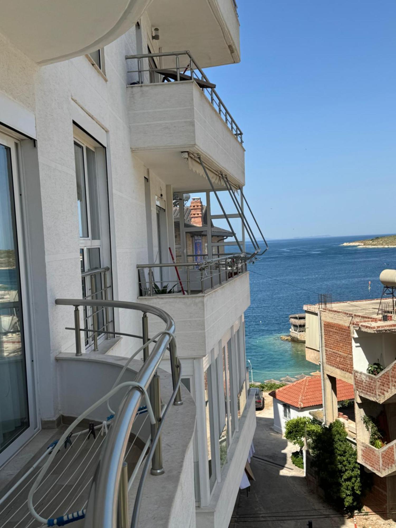 Leon Sea View Apartament Saranda